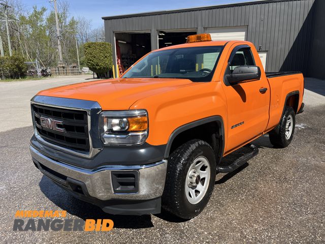 Lot 30-11170 - 2015 GMC Sierra 1500 Regular Cab Pickup Truck 4x4