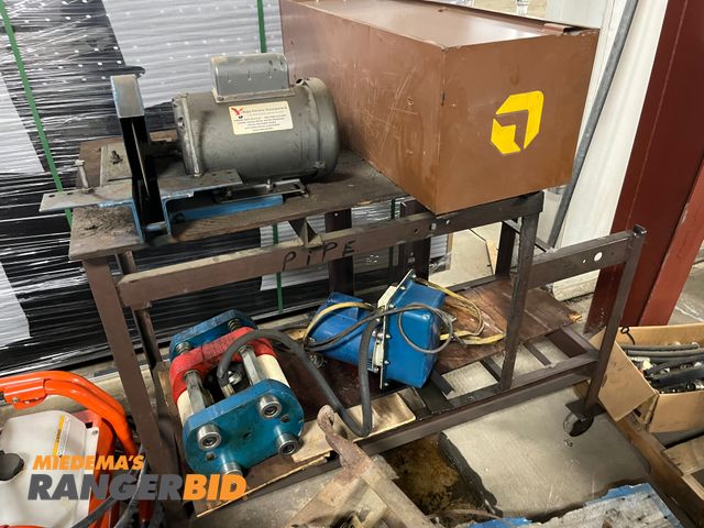 Lot 30-2219 - Kwikrip K-401 Hose Coupling Machine Comes with cuttoff saw, stand, storage rack and a large amount o...