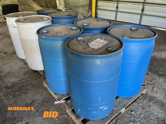 Lot 30-2309 - (8) Drums  . Blitz Clean HD Concentrate Cleaner and degreaser (for a variety of applications)