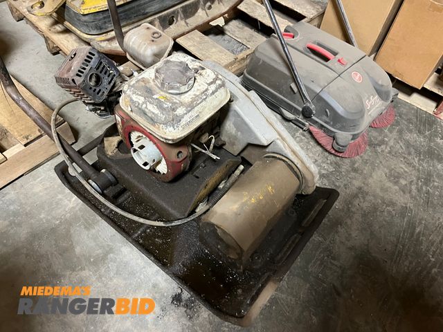 Lot 30-2790 - Wacker Compactor