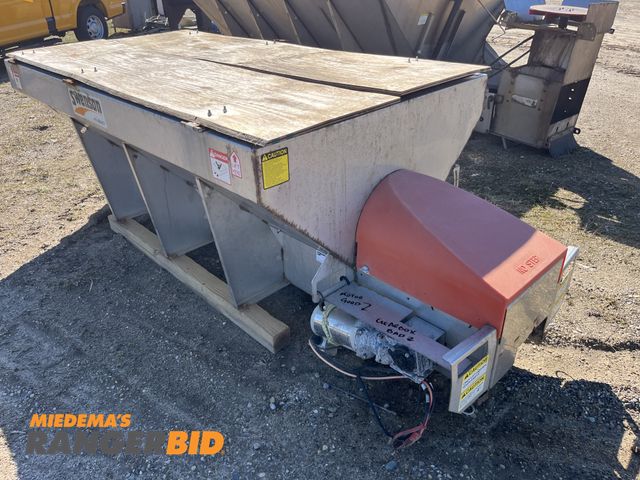 Lot 30-4343 - Swenson Stainless Steel Pickup Truck Salter. Motor is good, gearbox is bad. Municipality owned, load...