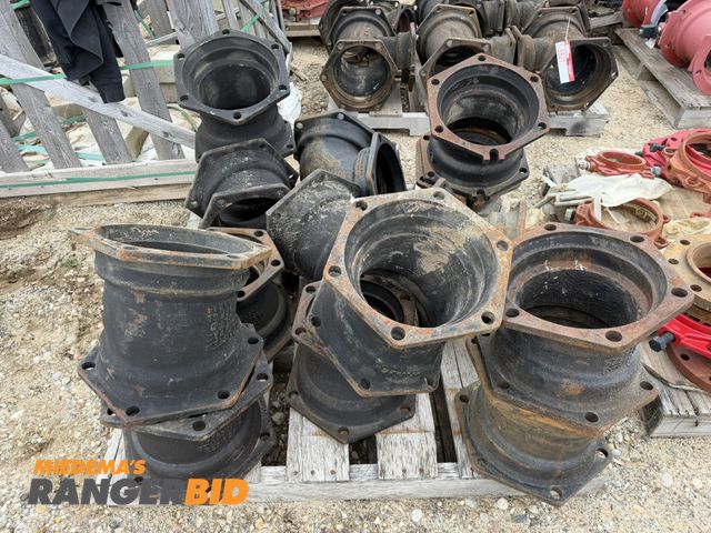 Lot 30-5831 - (1) skid of assorted 8" and 6" unions, various sizes and styles, most appear to be 8", includes (2) ...