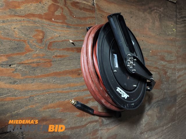 Lot 30-10256 - Reelcraft Heavy duty Hose Reel. Model RT650-OLP