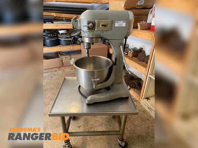 Lot 30-10318 - 1 Hobart A-200 Commercial Food Mixer Hobart Mixer