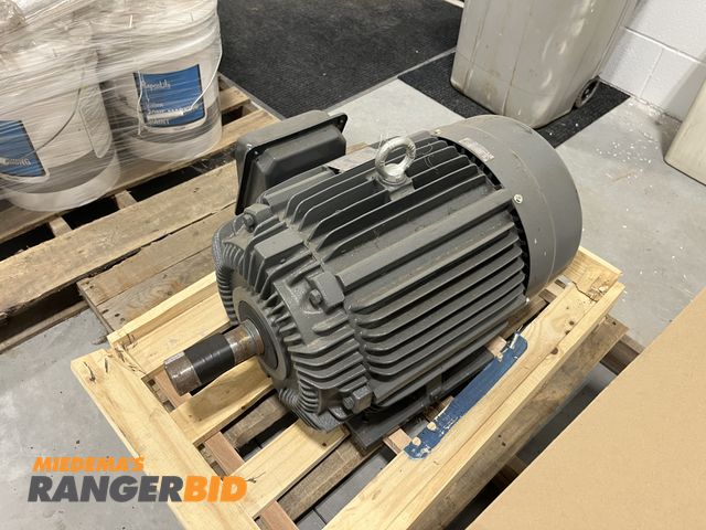 Lot 30-4598 - Westinghouse Electric Motor 25hp