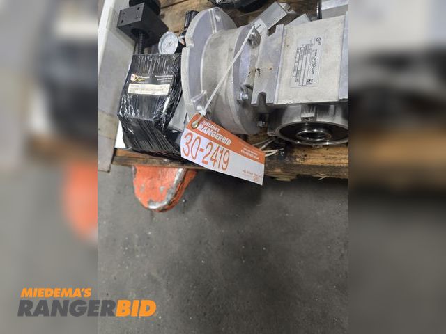 Lot 30-2419 - (2) 1 hp gear motors, hollow shaft gear box, 120v fan, motor brake resistors, Linear bearing rails, ...