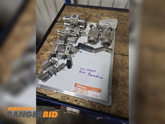Lot 30-2670 - SS Valves and Misc Pneumatics