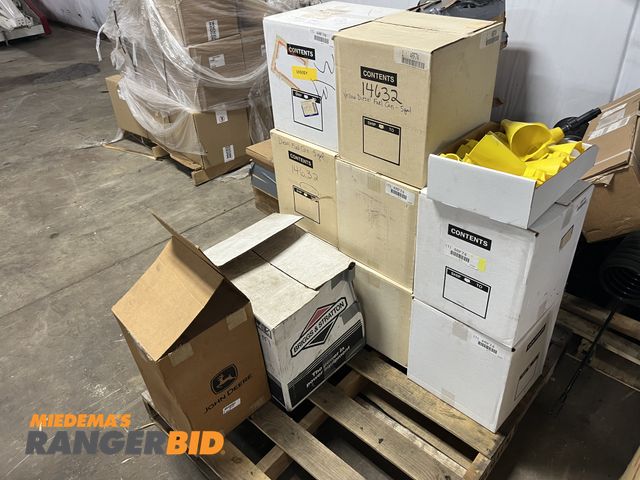 Lot 30-1770 - Lot includes (8) diesel fuel cans, as well as brigs and stratton top end, and John Deere