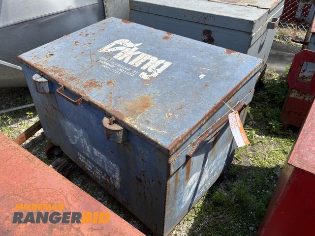 Lot 30-705 - Gang Box, Tool Box,  Metal.   Seller will load, See pics for dimensions
