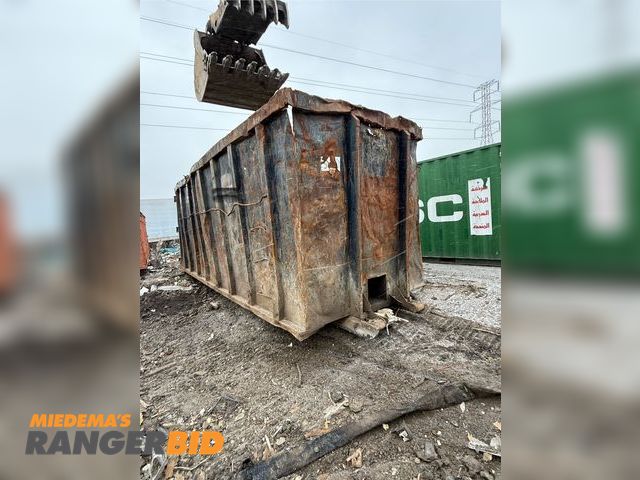 Lot 30-10159 - 40 YARD ROLL OFF CONTAINER DUMPSTER