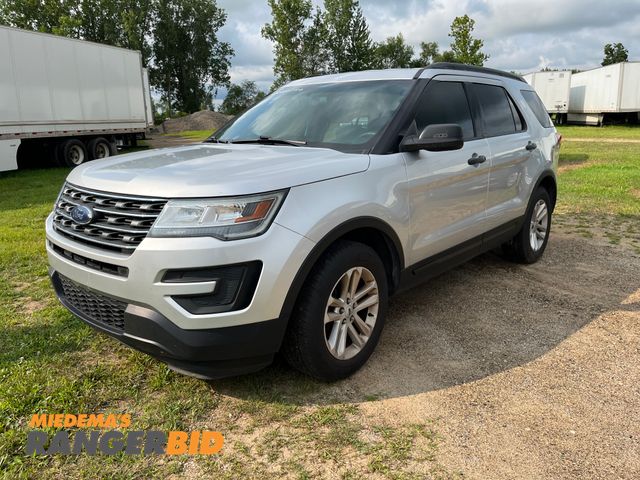 Lot 30-3478 - 2017 Ford Explorer with 107,346 miles SUV 4x4