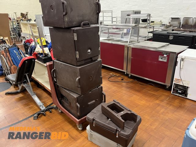 Lot 30-2069 - Cambro Insulated Catering Boxes Food Storage Transport containers with cart