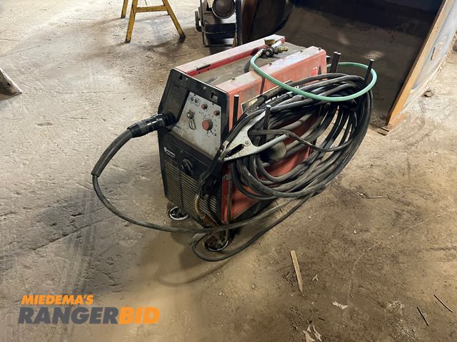 Lot 30-465 - Napa Mig Welder 83-381 Single Phase Municipality owned