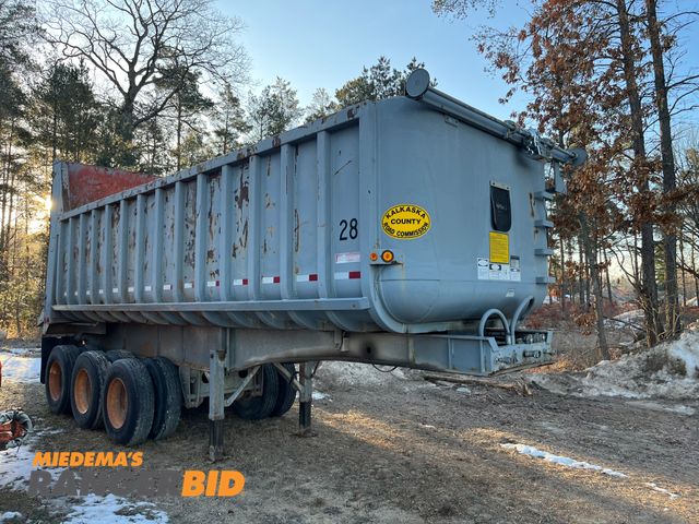 Lot 30-4816 - 1995 Fruehauf DB6-24-ND2-F3-24 Dump