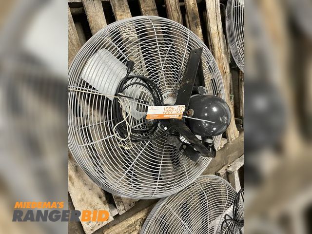 Lot 30-4861 - (1)  Dayton 30" Industrial Duty Fan