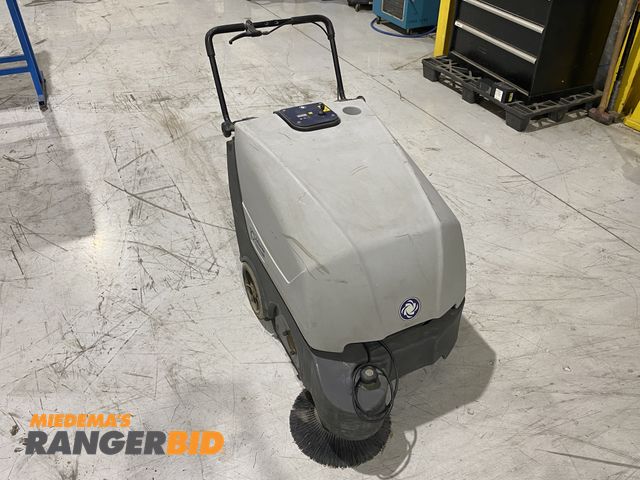 Lot 30-4 - Nilfisk Advance, Terra 128B Walk-Behind Floor Sweeper/Vacuum 9084003010.  Needs new batteries.

Sell...