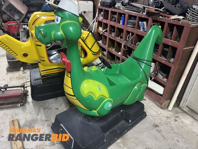 Lot 30-54632 - Coin operated "Dragon Ride"