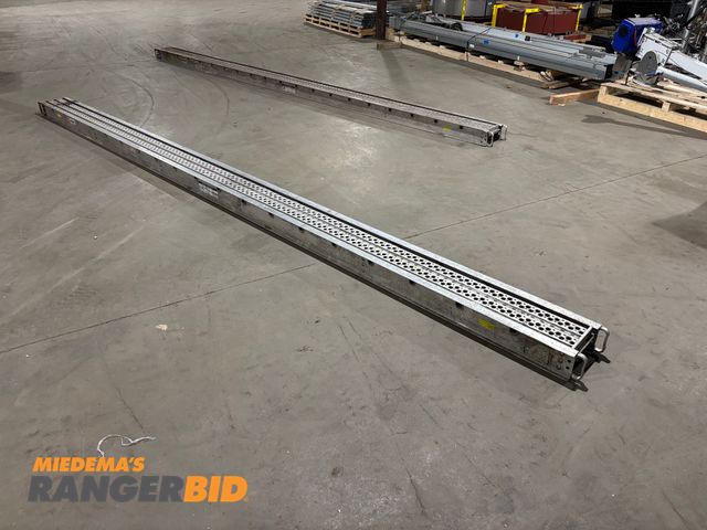 Lot 30-1 - 20' x 12" 2-Man Aluminum Ladder Scaffolding Walkway Plank (210 Series) - 500 lb. Rated

Seller will ...