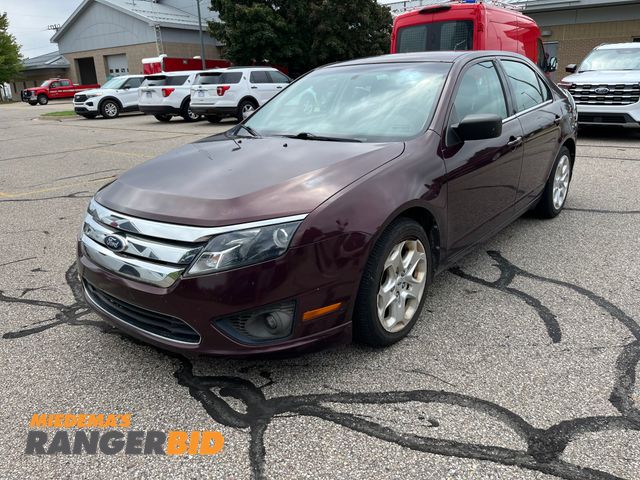 Lot 30-3386 - 2011 Ford Fusion with a 2.5L L4 DOHC 16V engine. I4 SE with 92,728 miles Sedan FWD