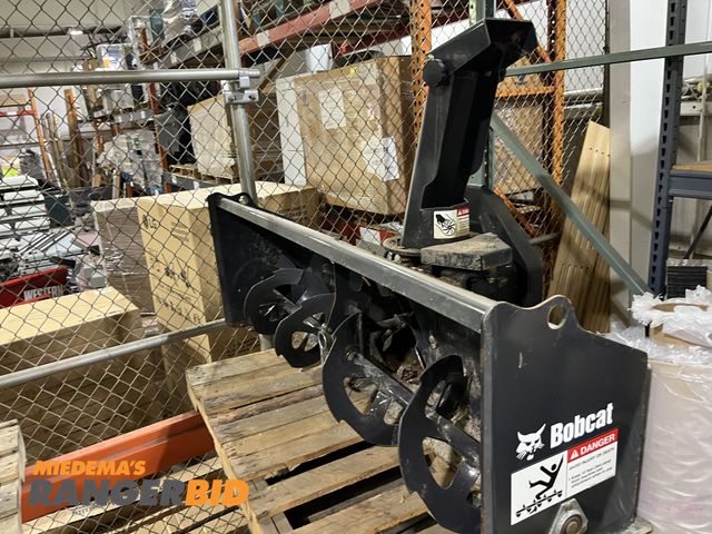 Lot 30-1966 - Bobcat FMSB62 Snow Blower 62"