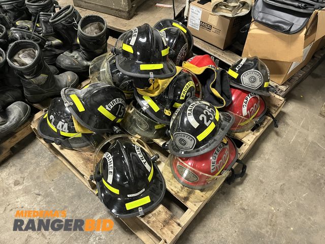 Lot 30-5014 - Pallet of Fire Helmets