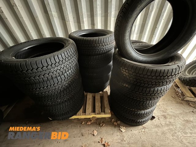 Lot 30-448 - (15) New Good Year Eagle 225/60R18 All Season Tires Municipality owned