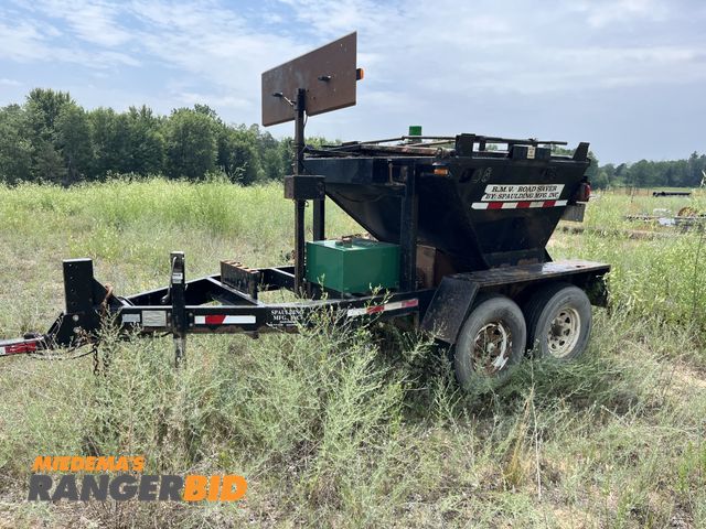 Lot 30-1055 - Spaulding R.M.V. Road Saver Specialty Equipment Hot Patch Box Trailer