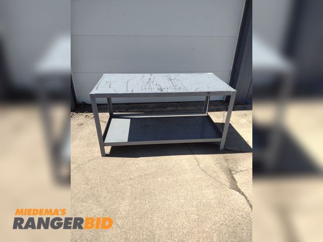 Lot 30-79 - Medco MMT305-2 2000lb Capacity Work Station Bench 60 x 30 x 30