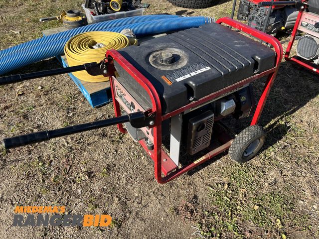 Lot 30-1664 - Generac 7000 EXL Gas Powered Electric Start Recoil Start Generator