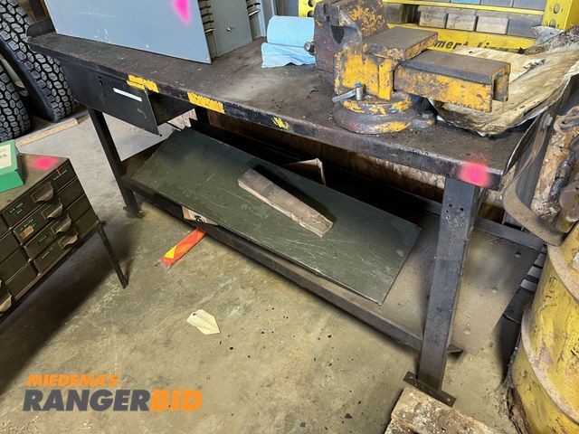 Lot 30-1487 - Metal work bench. Please note, this lot ONLY includes the work bench. Municipality owned, seller wil...