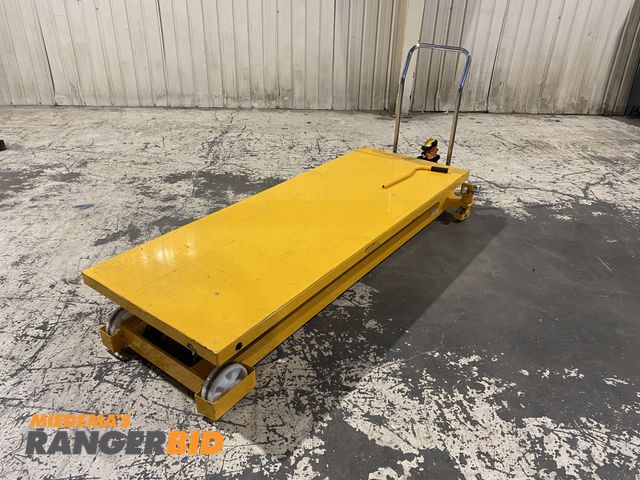 Lot 30-265MVZY - Wesco TG100 Table Truck 2200lb Capacity Foot Pump Lever. The release handle needs repair. See Images...