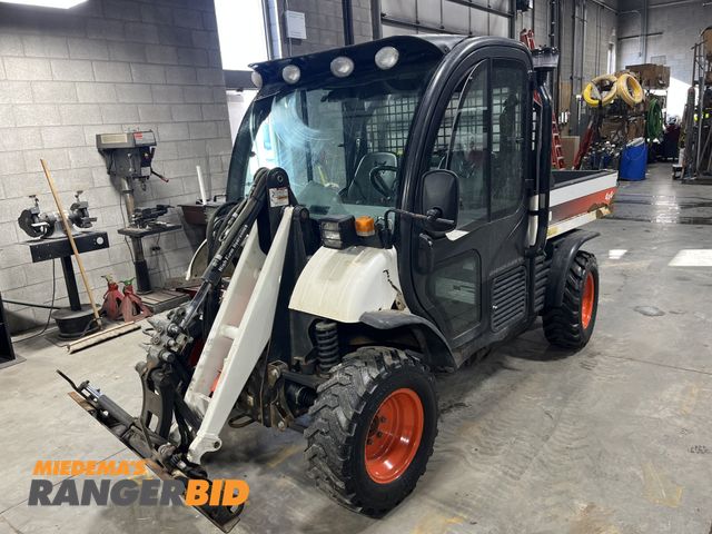 Lot 30-4963 - 2011 Bobcat Toolcat 5600 .