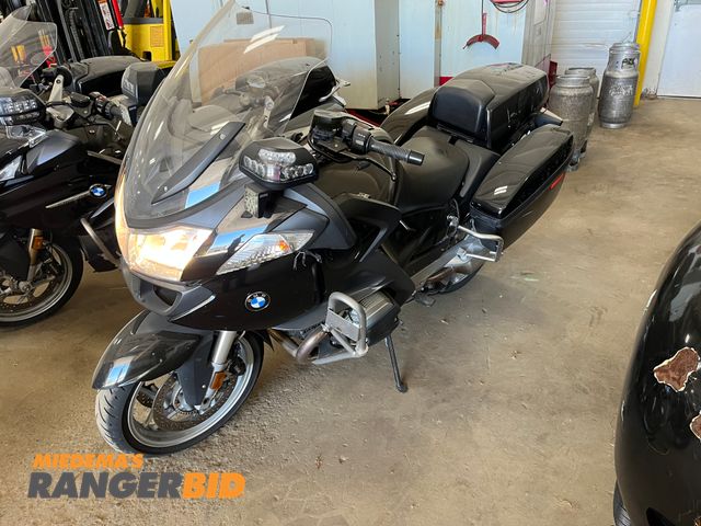 Lot 30-122 - 2011 BMW R1200RT with a 1170CC engine. Motorcycle