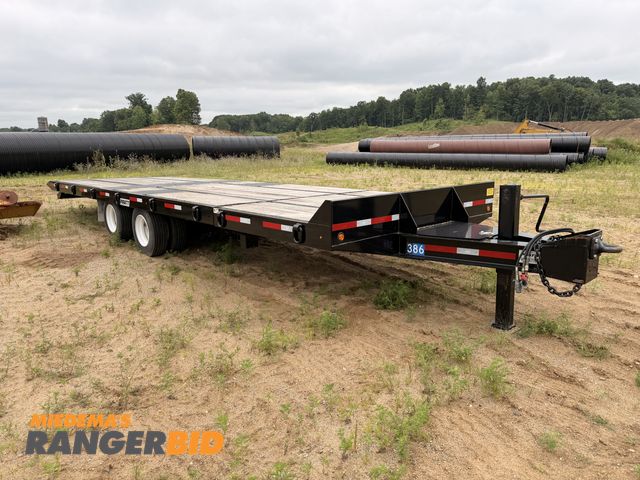 Lot 30-3200 - 2023 Pratt SCT9511 Flat Bed Trailer Tilt Deck
