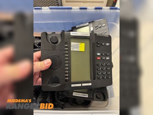 Lot 30-679 - Mitel 5320E Telephones