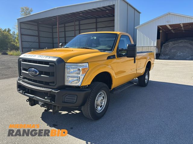Lot 30-2168 - 2015 Ford F250 Super Duty Regular Cab Pickup Truck 4x4 Was in operation until scheduled replacement.