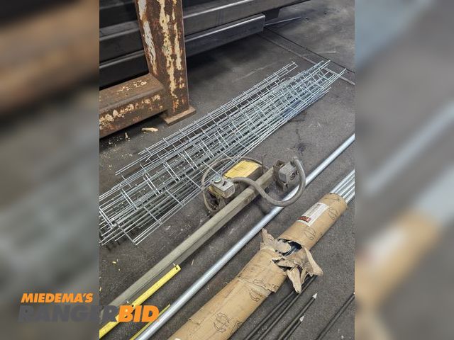 Lot 30-2811 - Lot of misc. electrical equipment