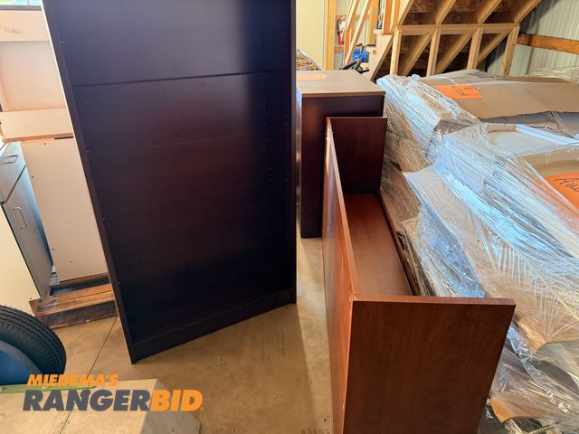 Lot 30-3669 - Lot includes bookshelf, metal cabinets, cubical walls, desk