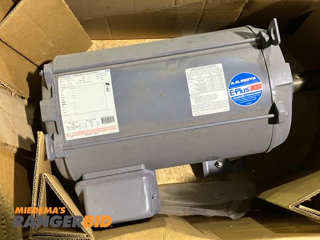 Lot 30-10148 - A.O. Smith 50 HP Electric motor - never used