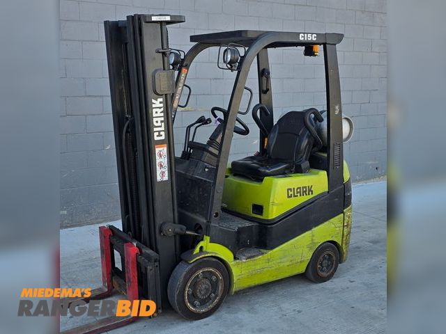 Lot 30-178 - Clark 3,000lbs Capacity  Forklift  - See video for operation