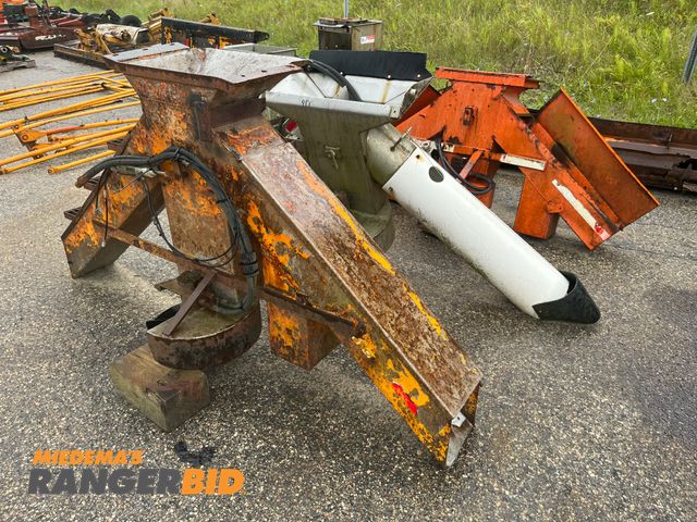 Lot 30-3586 - Lot includes (3) Y Salt Chutes