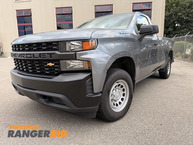 Lot 30-3131 - 2020 Chevrolet Silverado 1500 with 35,937 miles Regular Cab Long Box Pickup Truck 4x4