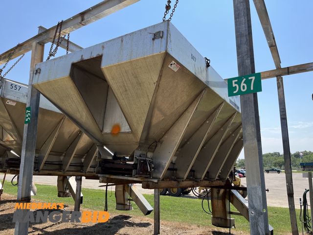 Lot 30-1529 - Monroe MSV-156-84-56 Stainless Steel Salter / Sander •	Municipality owned, regularly serviced, and w...