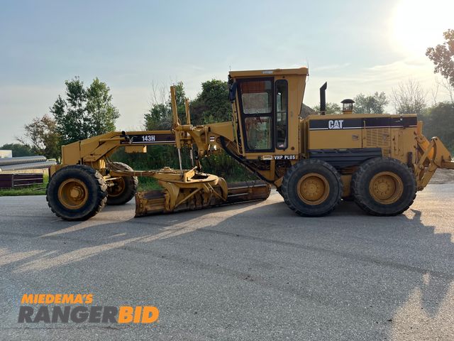 Lot 30-3331 - 2006 Cat 143H Grader