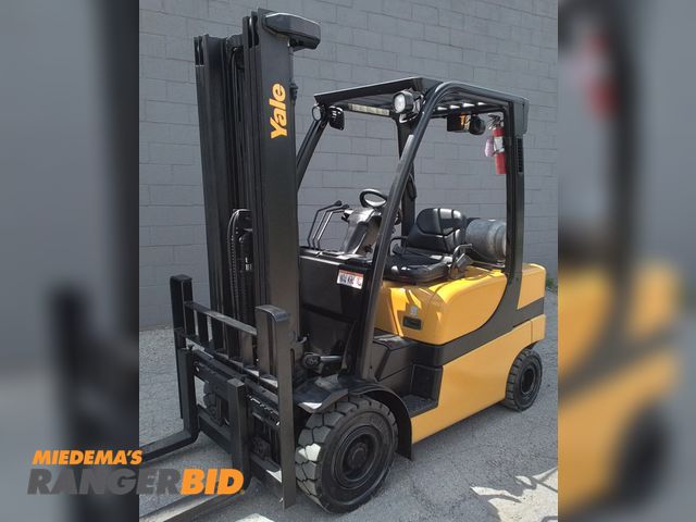 Lot 30-205 - 2014 Yale 5,000lbs Capacity Pneumatic Forklift