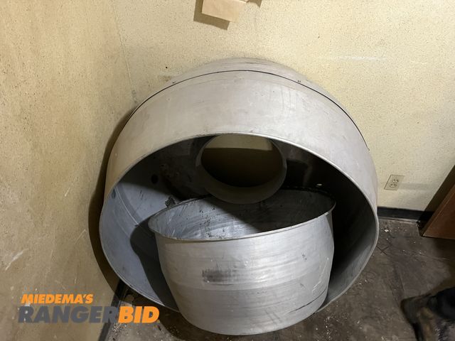 Lot 30-4582 - Roof Vent