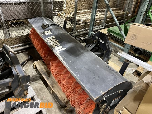 Lot 30-1962 - Bobcat FMABYO Angle Broom 72"