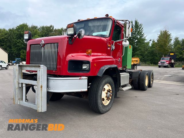 Lot 30-3335 - 2005 International Paystar 5600i 6x4 with a 14.9L L6 DIESEL engine. Dump Truck
