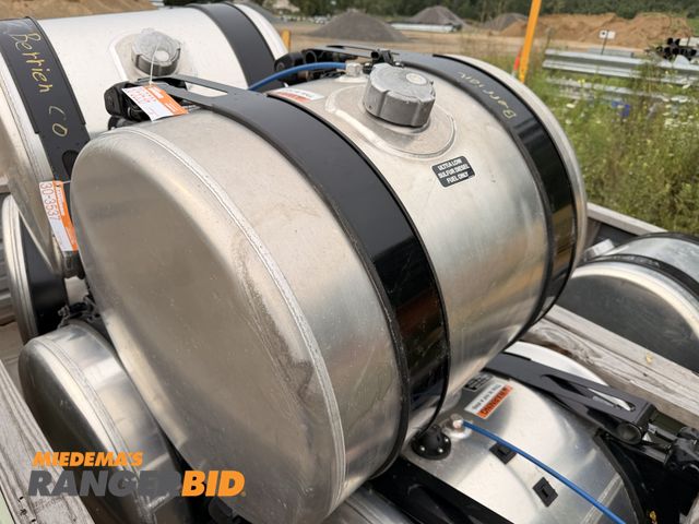 Lot 30-3536 - (1) DTNA 60 Gallon fuel tank with straps.  Came of Western Star