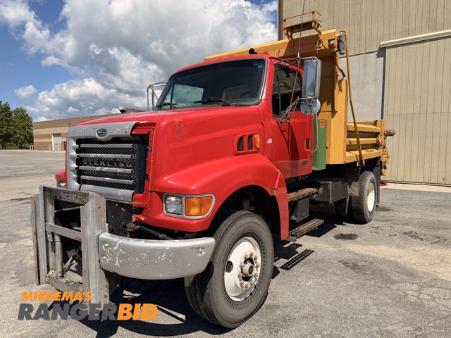 Lot 30-3545 - 2002 Sterling L8500 Dump Truck